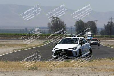 media/May-10-2025-Light Speed Track Events (Sat) [[c99cd30d1b]]/Yellow Group/Turn 9/